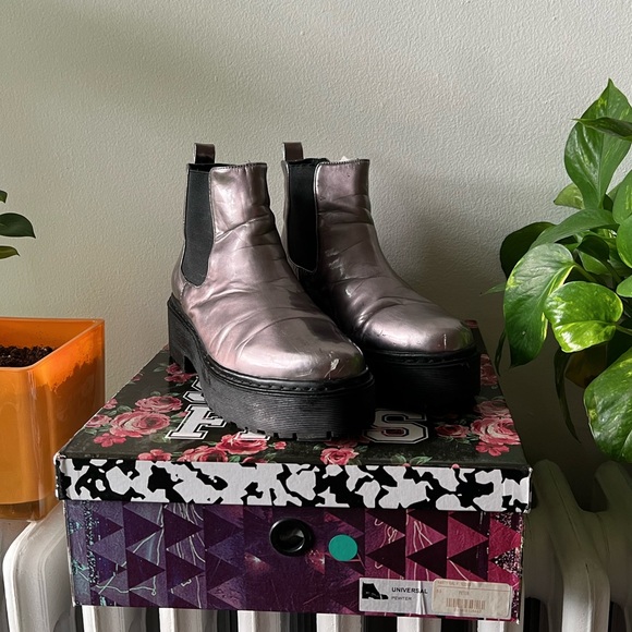 Jeffrey Campbell Shoes - Pewter and black platform Jeffrey Campbell boots, Women’s 9.5